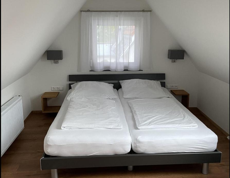 Ferien-Und Gaestehaus Wilma Langenargen Bagian luar foto