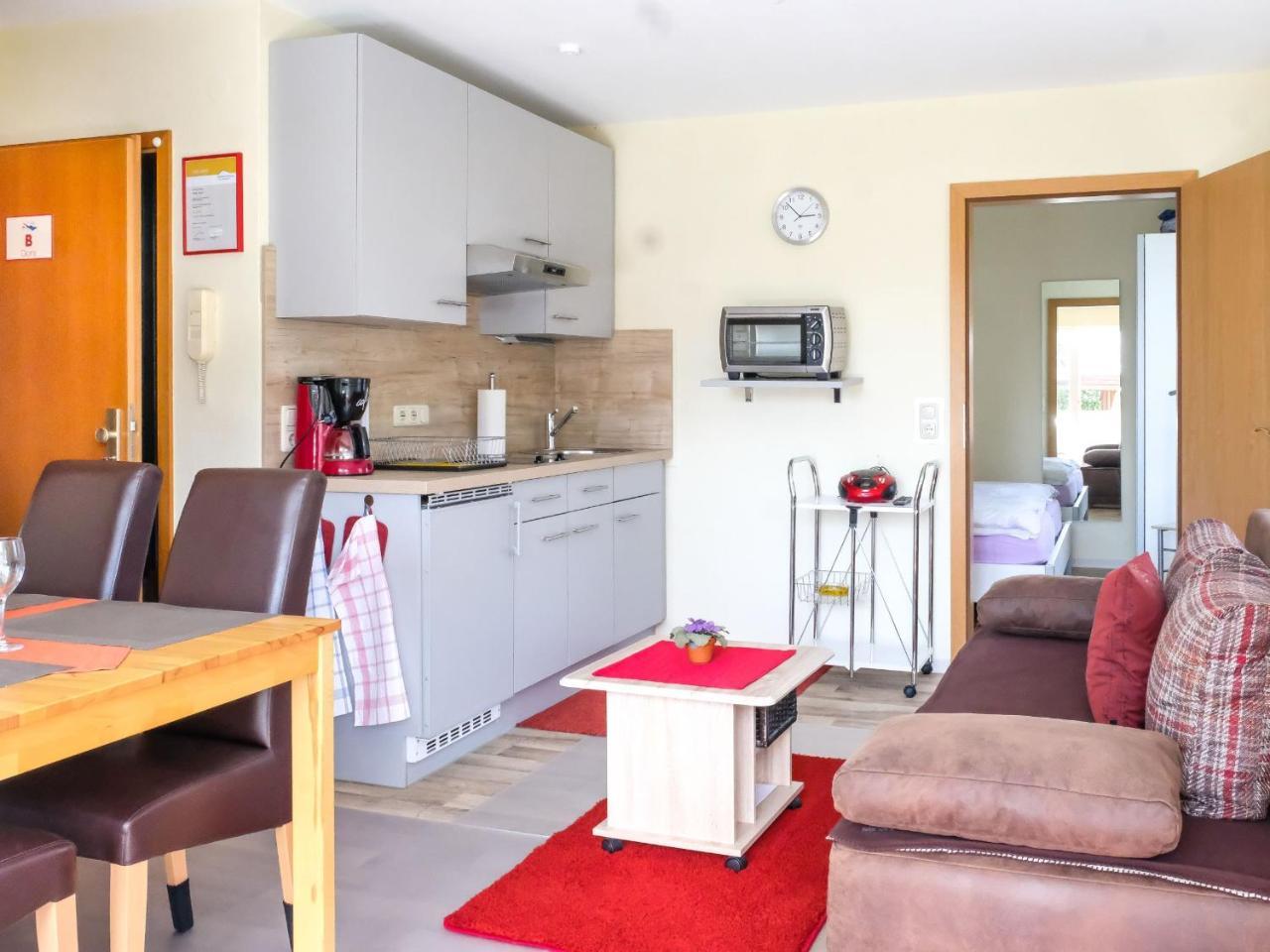 Ferien-Und Gaestehaus Wilma Langenargen Bagian luar foto